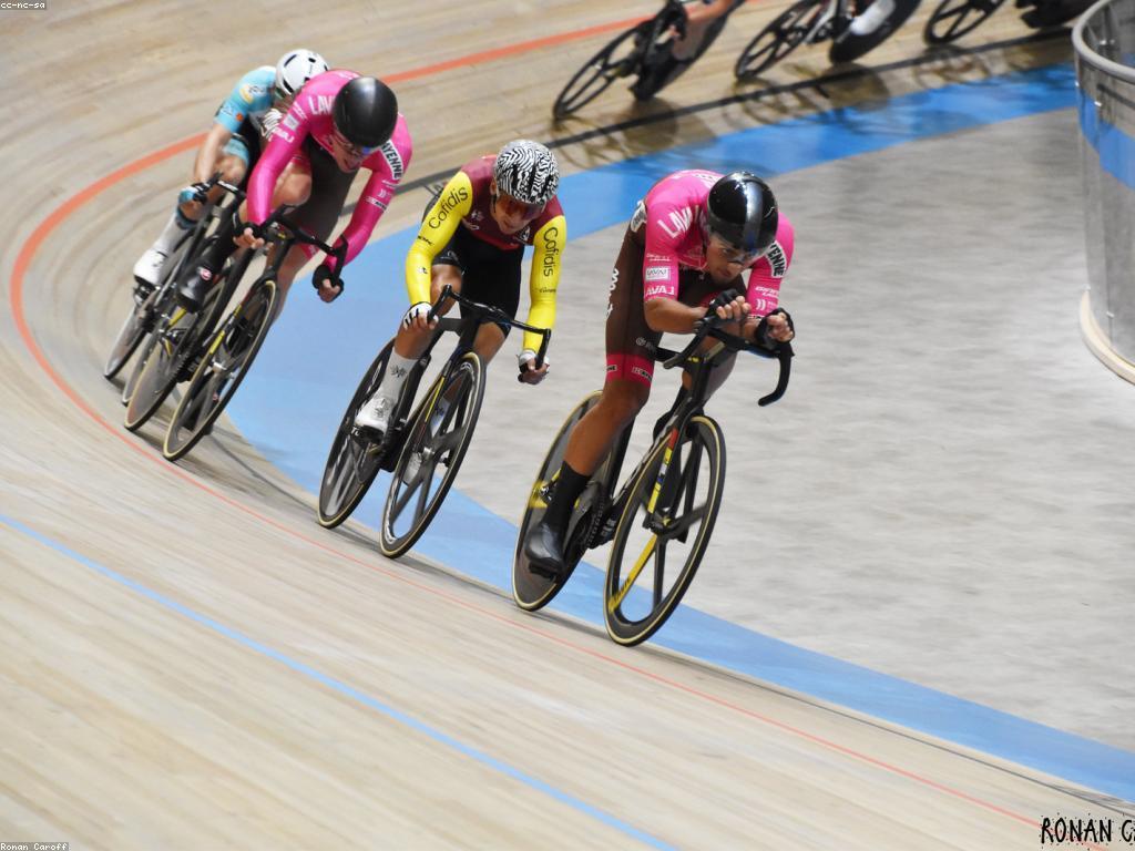 គំរោងនៃការប្រកួតនិងការប្រកួត: ការអភិវឌ្ឍន៍និងបញ្ហានៅក្នុងពិភពកីឡា