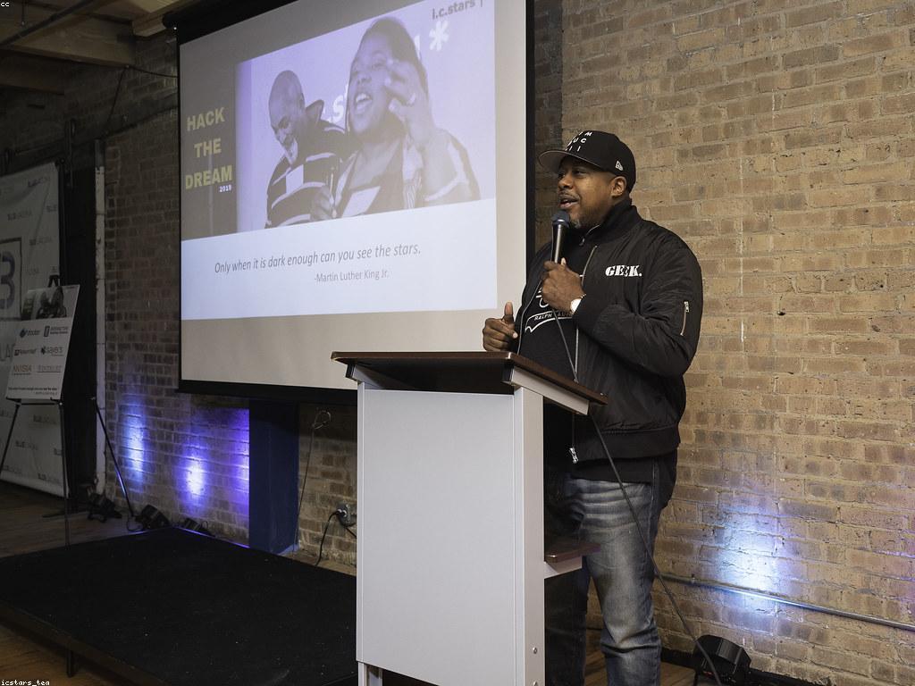 យុទ្ធសាស្ត្រនិងចៅហ្វាយ: សារសំខាន់នៃការប្រកួតប្រជែង